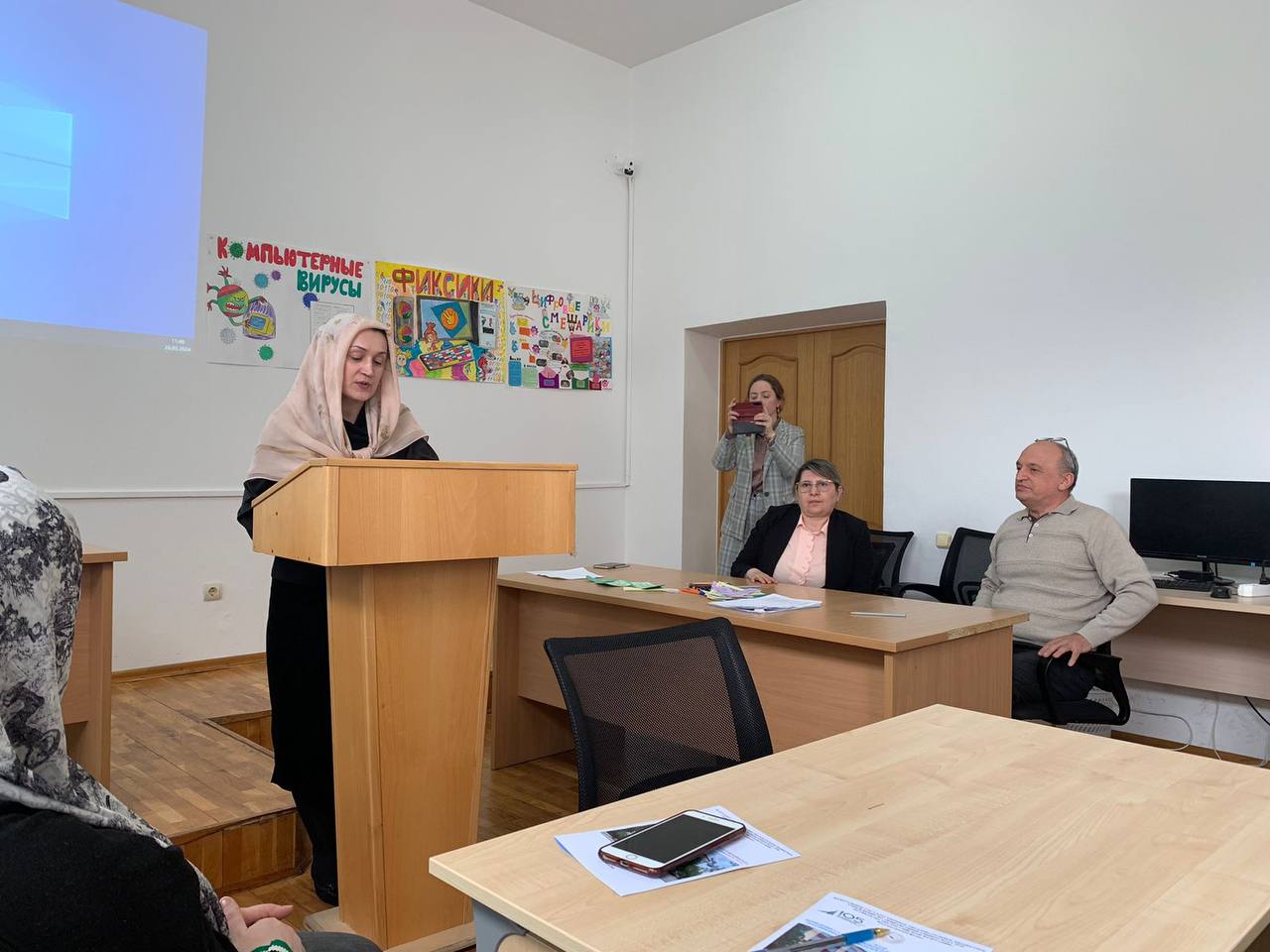 Накануне в Махачкалинском финансово-экономическом колледже прошло заседание республиканского методического объединения учителей информатики